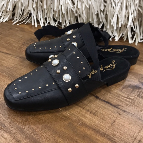 Final price ๐๐ฅLast pair๐๐ฅFree people mules - Picture 3 of 8